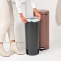 Brabantia Çöp Kutusu 30 litre Newicon Pedallı Satin Taupe 234040